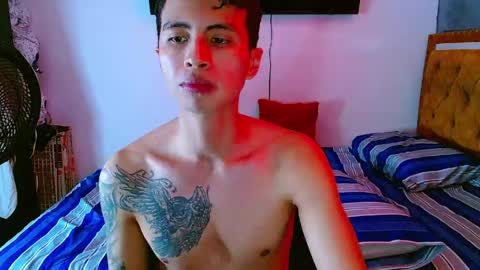 velk_hot1 online show from May 26, 1:07 pm