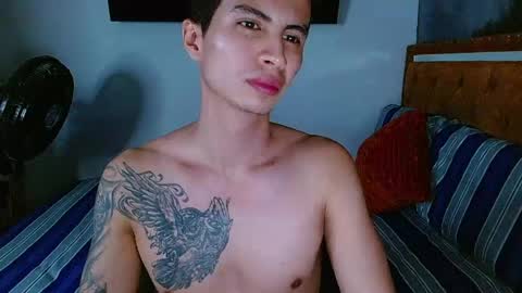 velk_hot1 online show from June 3, 12:57 am