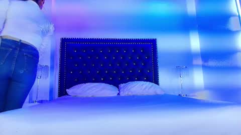 velora_nigth online show from January 14, 11:16 am