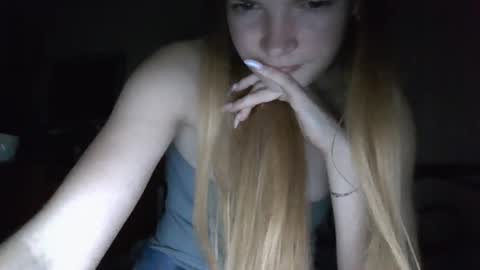 Snapshot of veloura60089 chatting on July 25, 8:06 pm veloura60089 online show from July 25, 8:06 pm