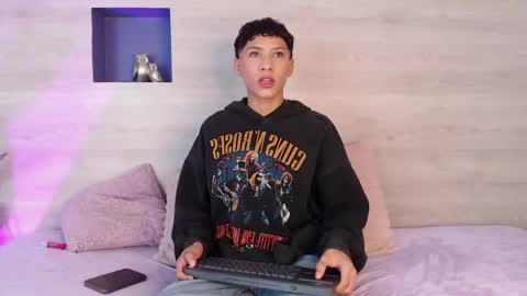 An online show from April 29, 2:59 am