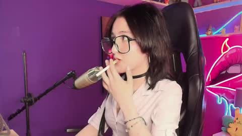 velvet_cak3_ online show from March 11, 8:59 pm