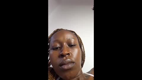 juicy pussy online show from March 6, 4:53 am