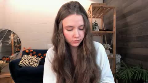 Snapshot of velvet_cherry chatting on October 27, 4:11 pm velvet_cherry online show from October 27, 4:11 pm