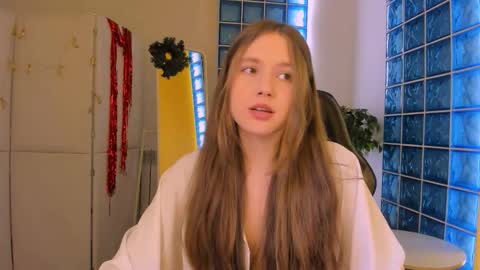 Snapshot of velvet_cherry chatting on December 15, 4:22 pm velvet_cherry online show from December 15, 4:22 pm