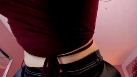 Isabella  online show from April 29, 11:25 am