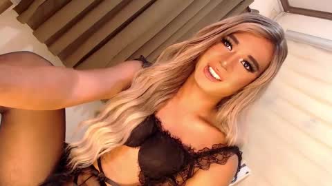 Richy will make you fall in love online show from February 17, 8:15 pm