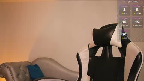 Velvet  online show from July 18, 1:48 pm