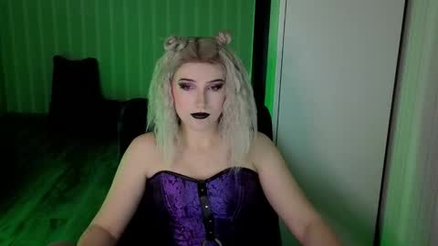 Violet online show from February 1, 10:14 am