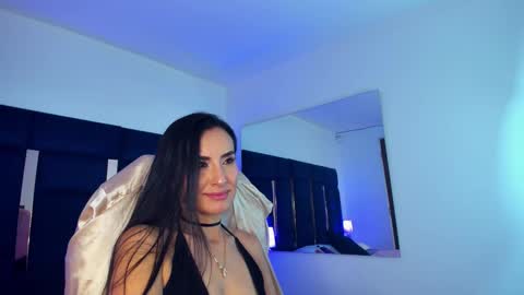 Velvet online show from April 29, 1:37 pm