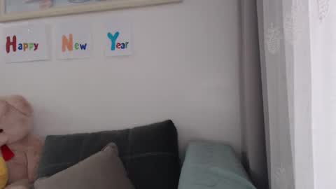 velvetmoon123 online show from January 9, 9:45 am