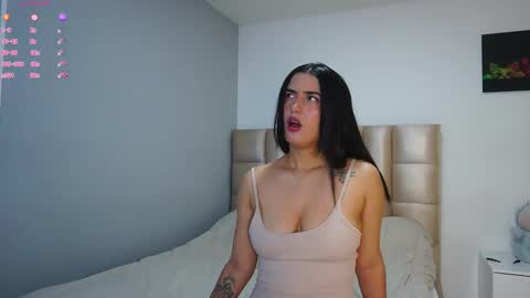 velvet online show from March 11, 11:33 pm