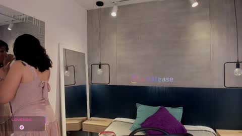 velvettease_ online show from November 30, 12:42 pm