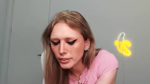 VelvetTGirl online show from February 7, 2:37 am