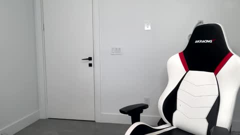 VelvetTGirl online show from February 19, 2:18 am