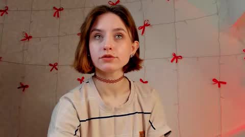 VelvetVine online show from February 22, 9:41 am