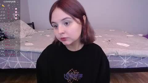 Snapshot of vendymories chatting on January 12, 8:25 pm eva 3 online show from January 12, 8:25 pm