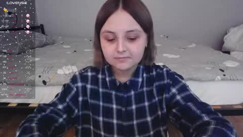 Snapshot of vendymories chatting on February 4, 7:09 pm eva 3 online show from February 4, 7:09 pm