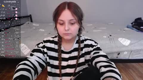 Snapshot of vendymories chatting on February 19, 12:45 pm eva 3 online show from February 19, 12:45 pm