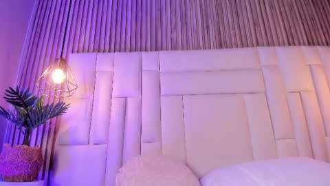 Snapshot of venezsofia chatting on June 11, 12:32 am venez sofia online show from June 11, 12:32 am