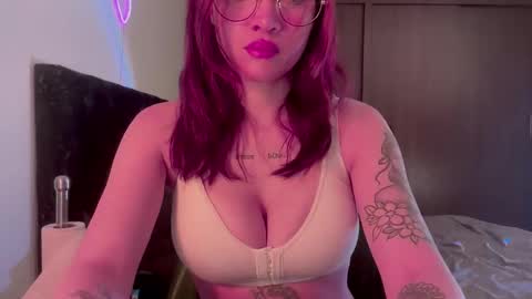 Lanna   online show from November 4, 11:31 am