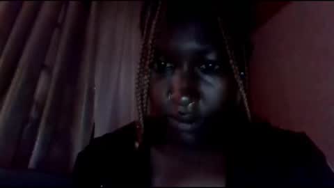 Snapshot of venom_kisses5050 chatting on January 18, 4:00 pm venom_kisses5050 online show from January 18, 4:00 pm