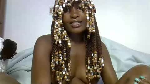 Snapshot of venom_kisses5050 chatting on February 20, 12:49 pm venom_kisses5050 online show from February 20, 12:49 pm