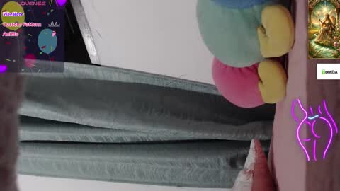 Snapshot of venus1111_ chatting on November 6, 3:07 am HI IM VENUS SMALL BOOBS BIG HEART WARM PUSSY online show from November 6, 3:07 am