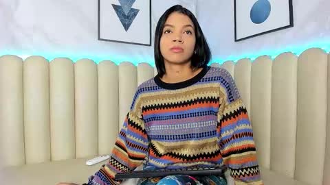 Snapshot of venus__miller chatting on October 13, 12:27 pm venus__miller online show from October 13, 12:27 pm