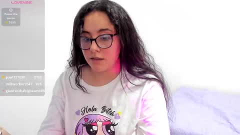 Snapshot of venus_cat_ chatting on October 29, 2:58 am Venus online show from October 29, 2:58 am