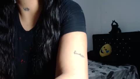 Snapshot of venus_menoza chatting on December 6, 11:14 pm venus_menoza online show from December 6, 11:14 pm