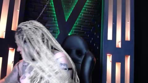 Venus Ink online show from April 30, 12:11 pm