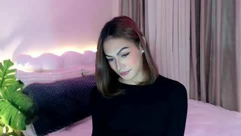 Venus Sunrise Bombshell online show from February 6, 11:24 am