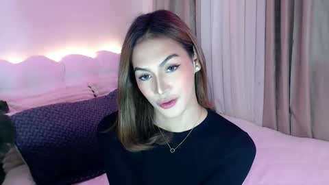 Venus Sunrise Bombshell online show from March 6, 7:05 am