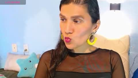 Catalina online show from October 5, 3:05 am