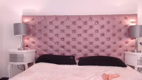 Venus  online show from January 15, 11:37 am