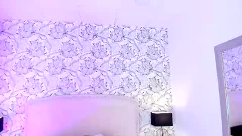 Venus  online show from July 31, 12:04 pm