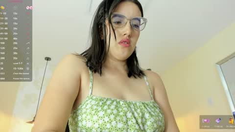 VENUS online show from June 27, 12:10 pm