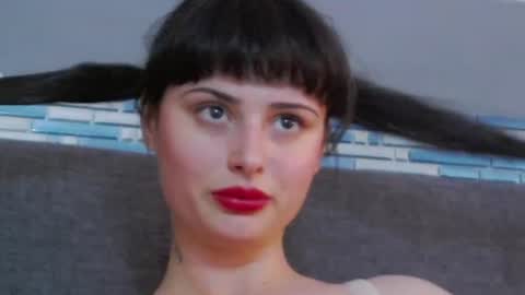 venusinylons online show from June 14, 3:14 pm