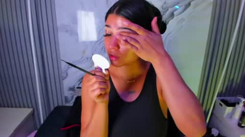 Snapshot of venusowen_ chatting on July 31, 1:21 pm Venusowen online show from July 31, 1:21 pm