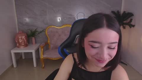 venuss online show from November 25, 2:06 pm