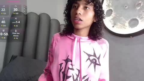 venuss_03 online show from October 18, 3:42 am