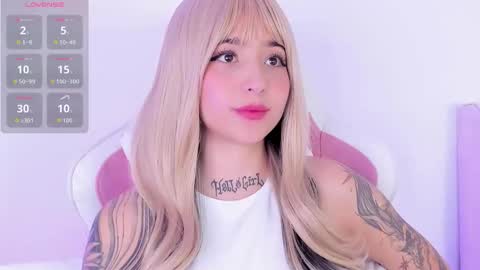 Shelly online show from October 11, 2:26 pm