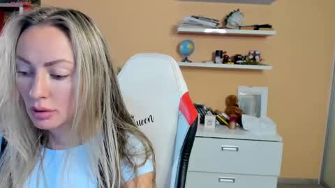 Violetta  online show from February 23, 3:45 am