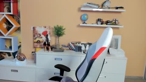 Violetta  online show from March 2, 6:48 am