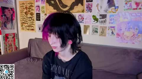 Snapshot of veolatownson chatting on May 25, 8:15 pm Erica online show from May 25, 8:15 pm