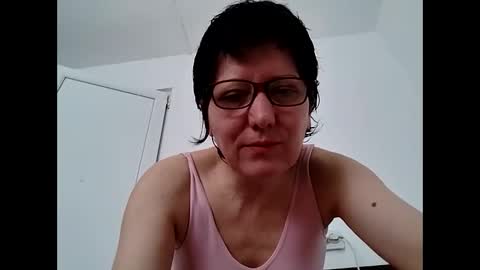 Vera online show from May 4, 6:42 am