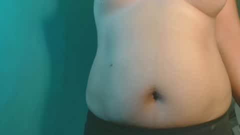Snapshot of vera_halo chatting on March 27, 8:52 pm VERA online show from March 27, 8:52 pm