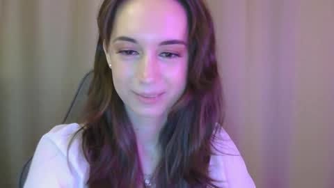 Una online show from October 23, 1:32 pm