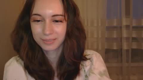 Una online show from November 22, 12:48 pm